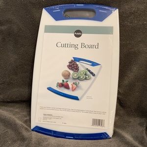 Cutting Board (still in shrink wrap packaging)